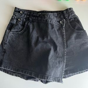 Zara Black Jean Skort